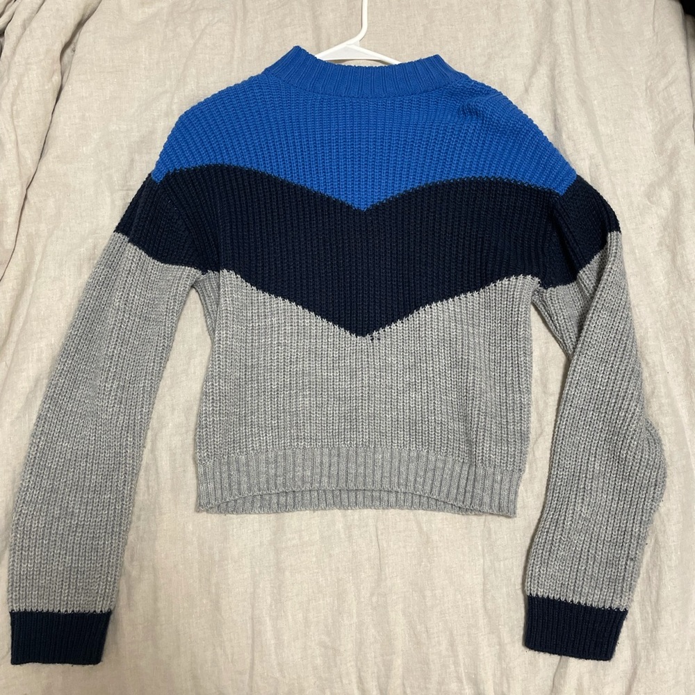 Multi color sweater